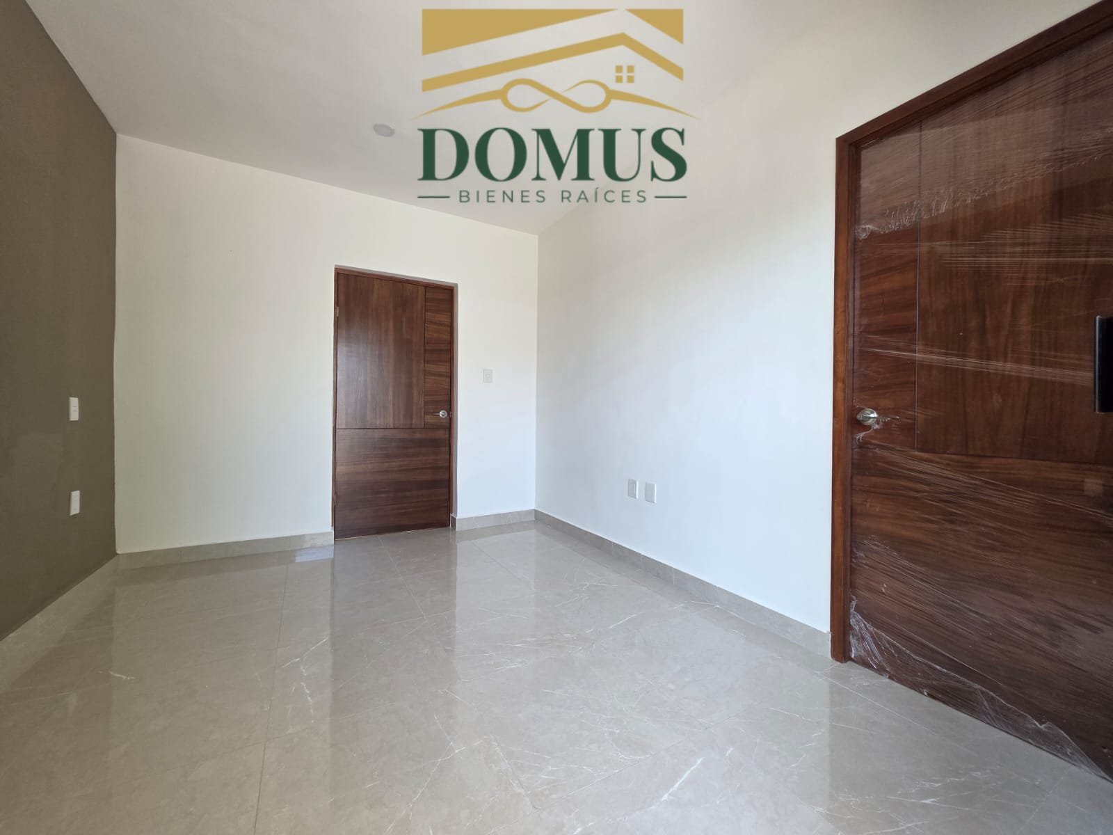 Moderno Conjunto Colonia Unidad Nacional