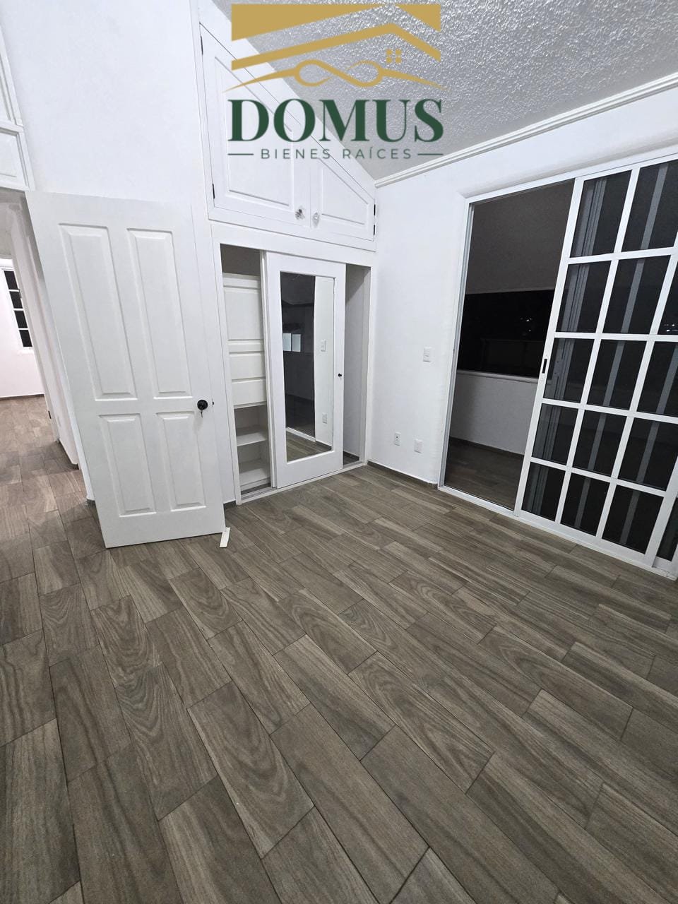 Hermosa Residencia Loma del Gallo
