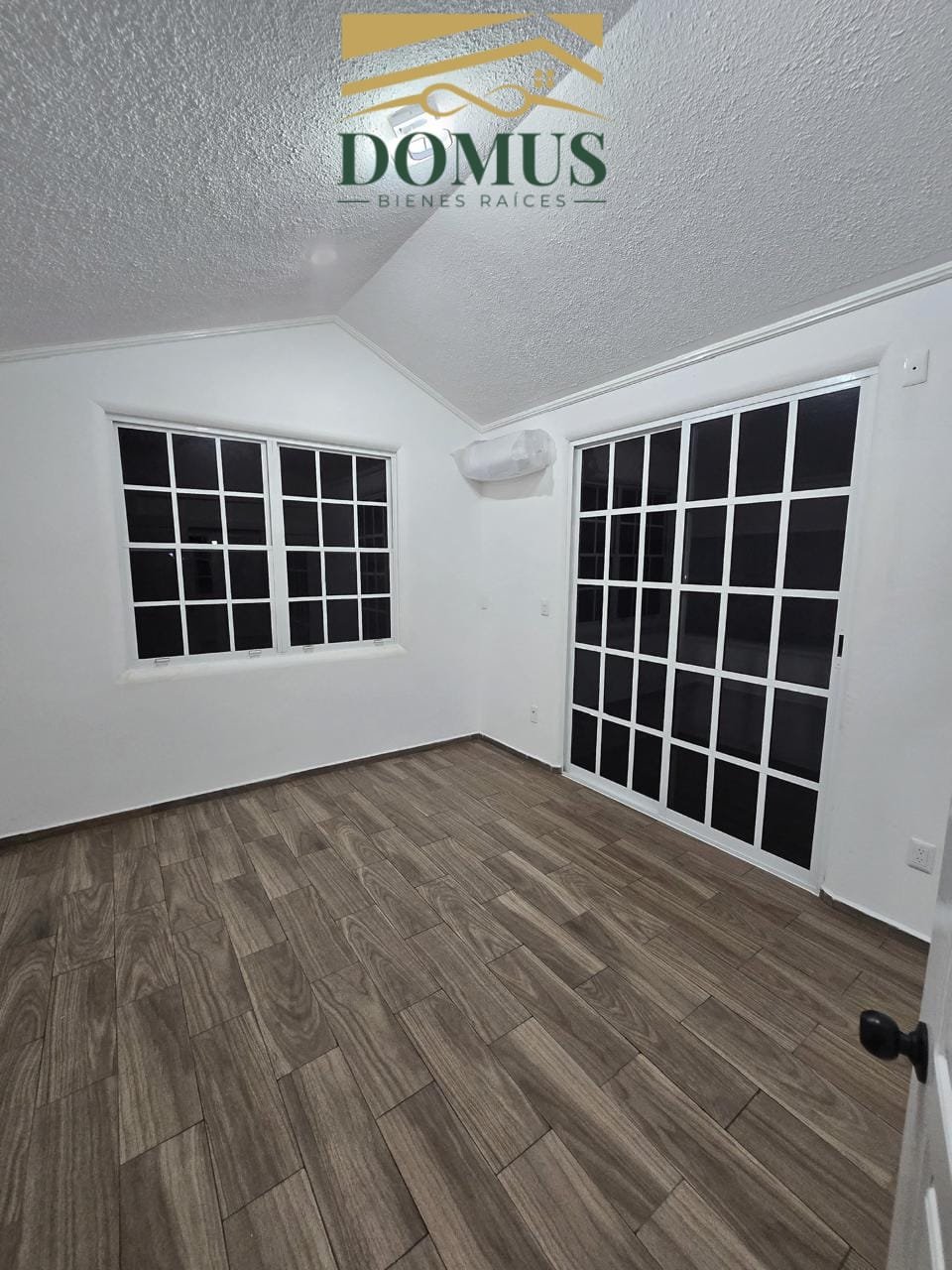 Hermosa Residencia Loma del Gallo
