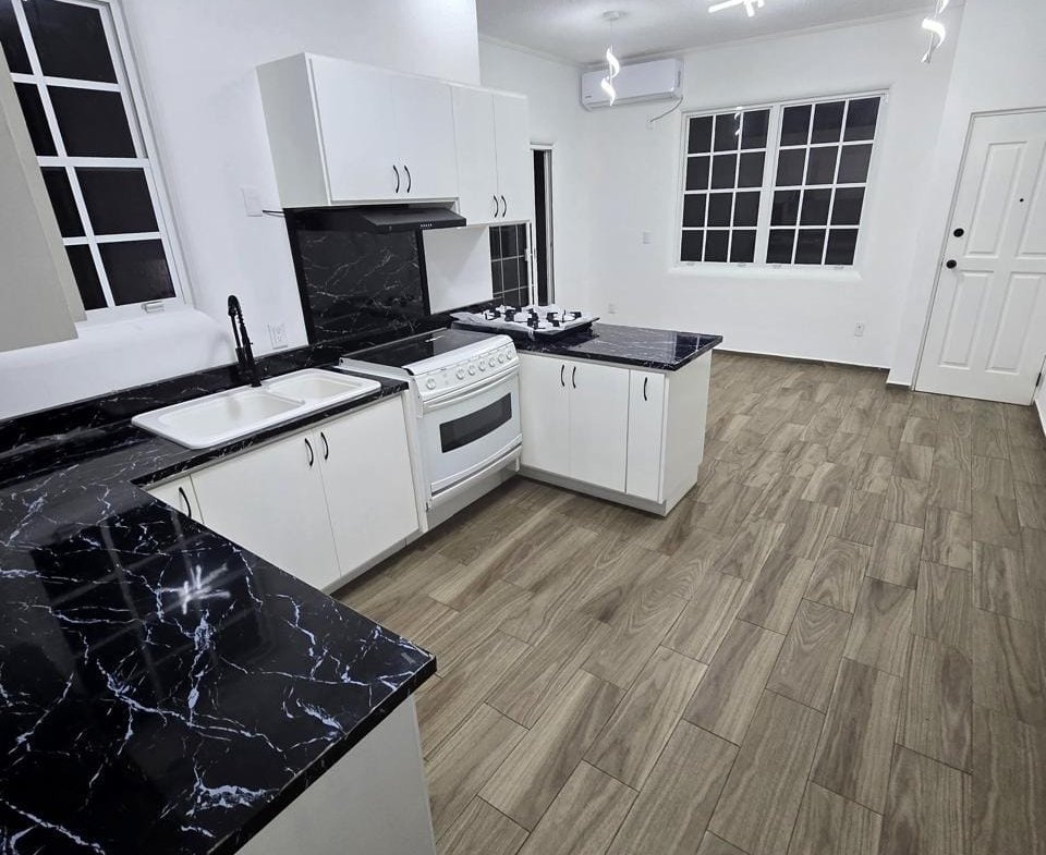 Hermosa Residencia Loma del Gallo