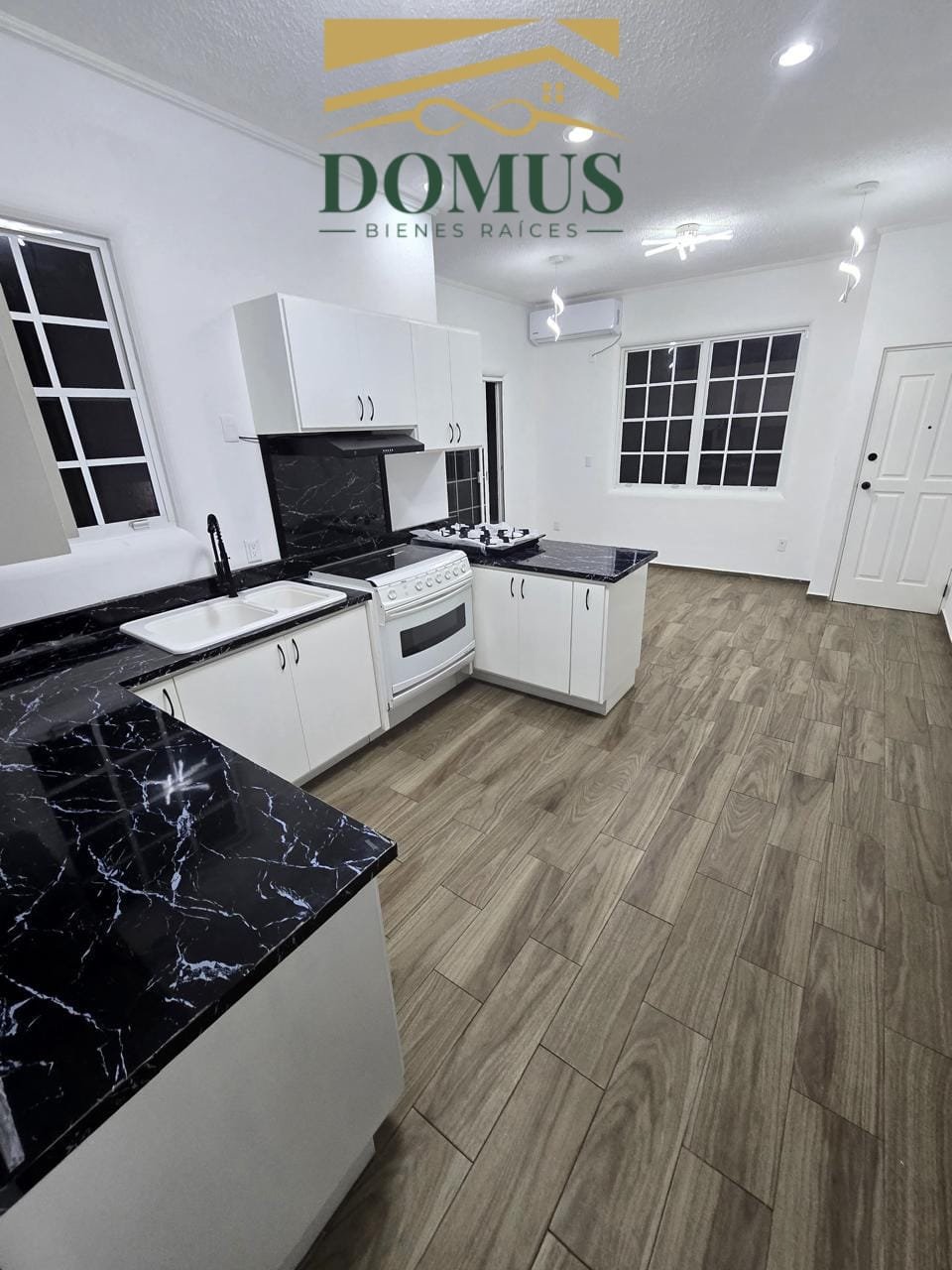 Hermosa Residencia Loma del Gallo