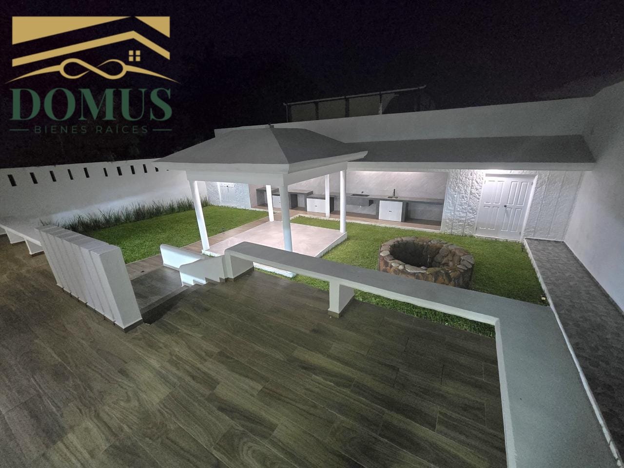 Hermosa Residencia Loma del Gallo