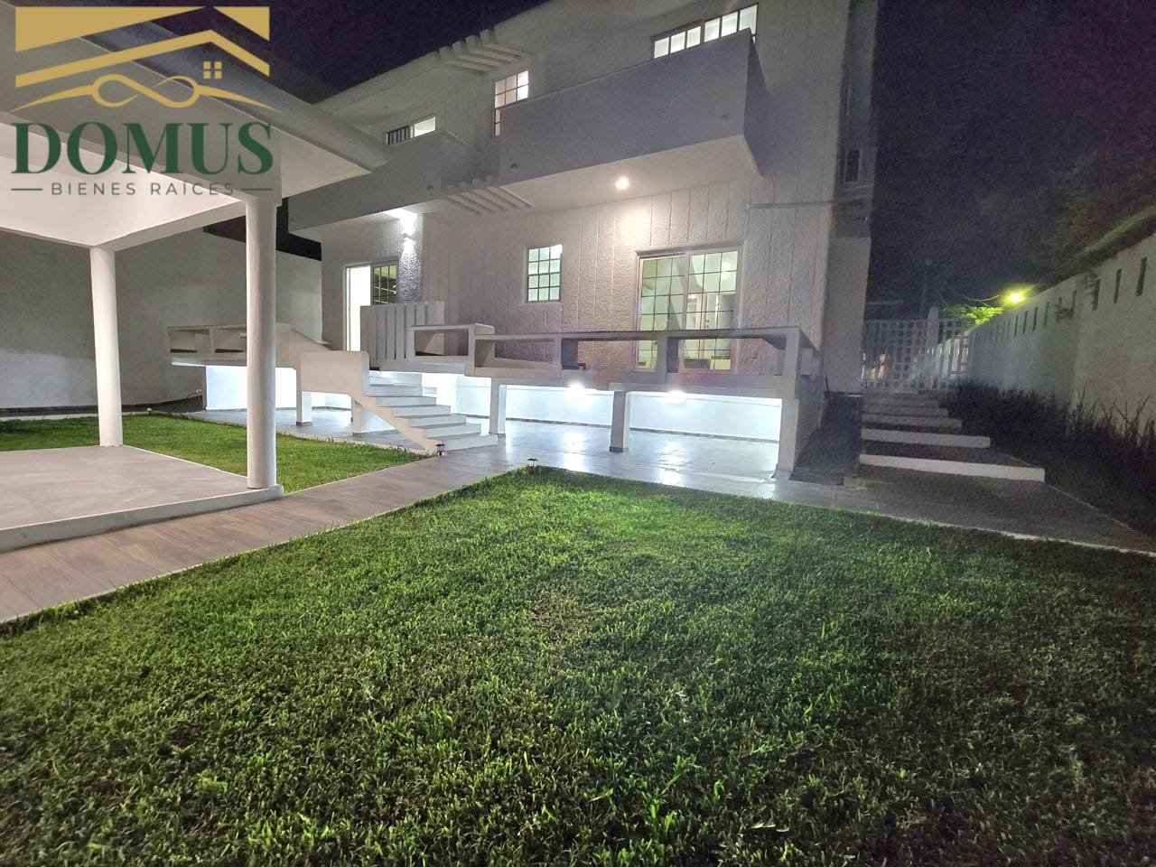 Hermosa Residencia Loma del Gallo
