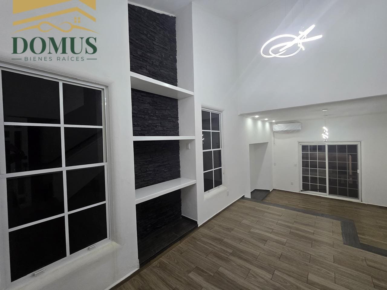 Hermosa Residencia Loma del Gallo