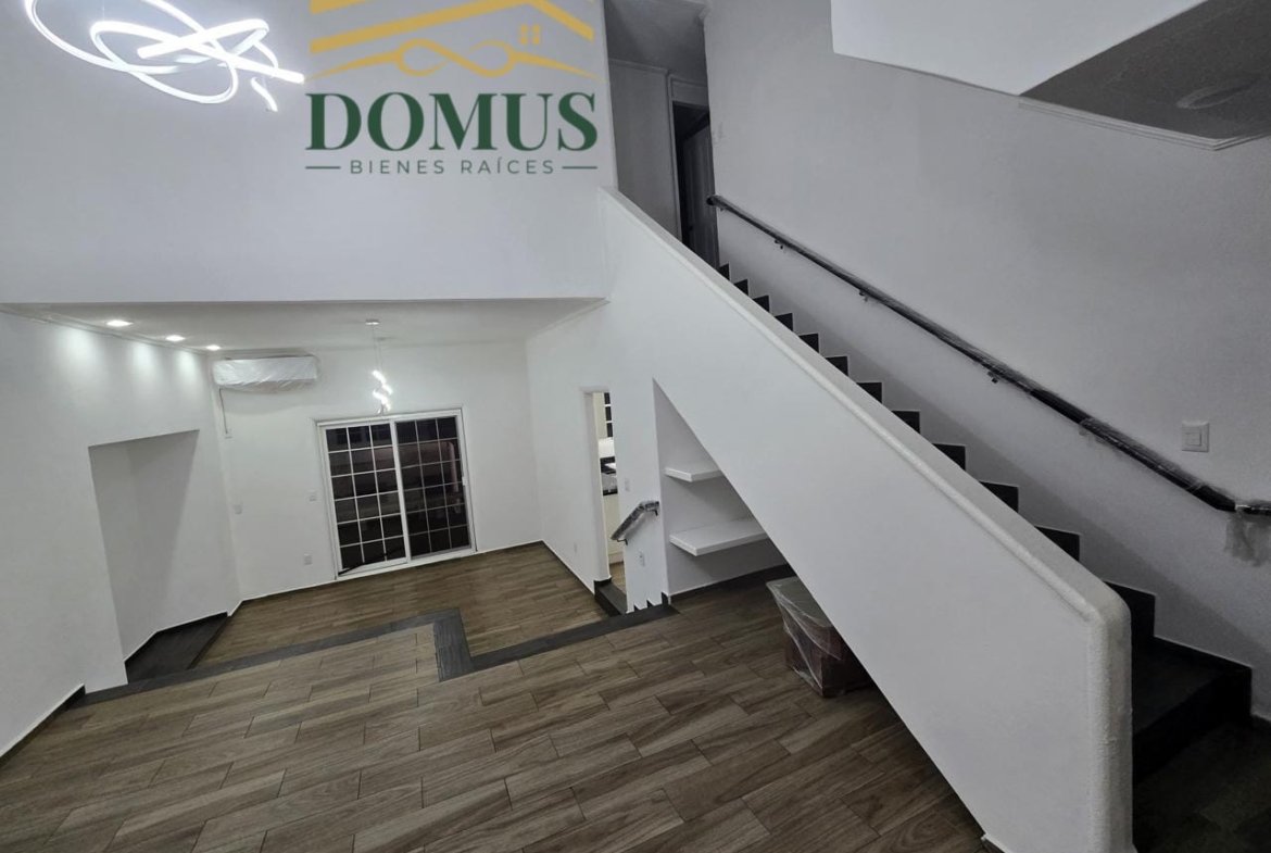Hermosa Residencia Loma del Gallo