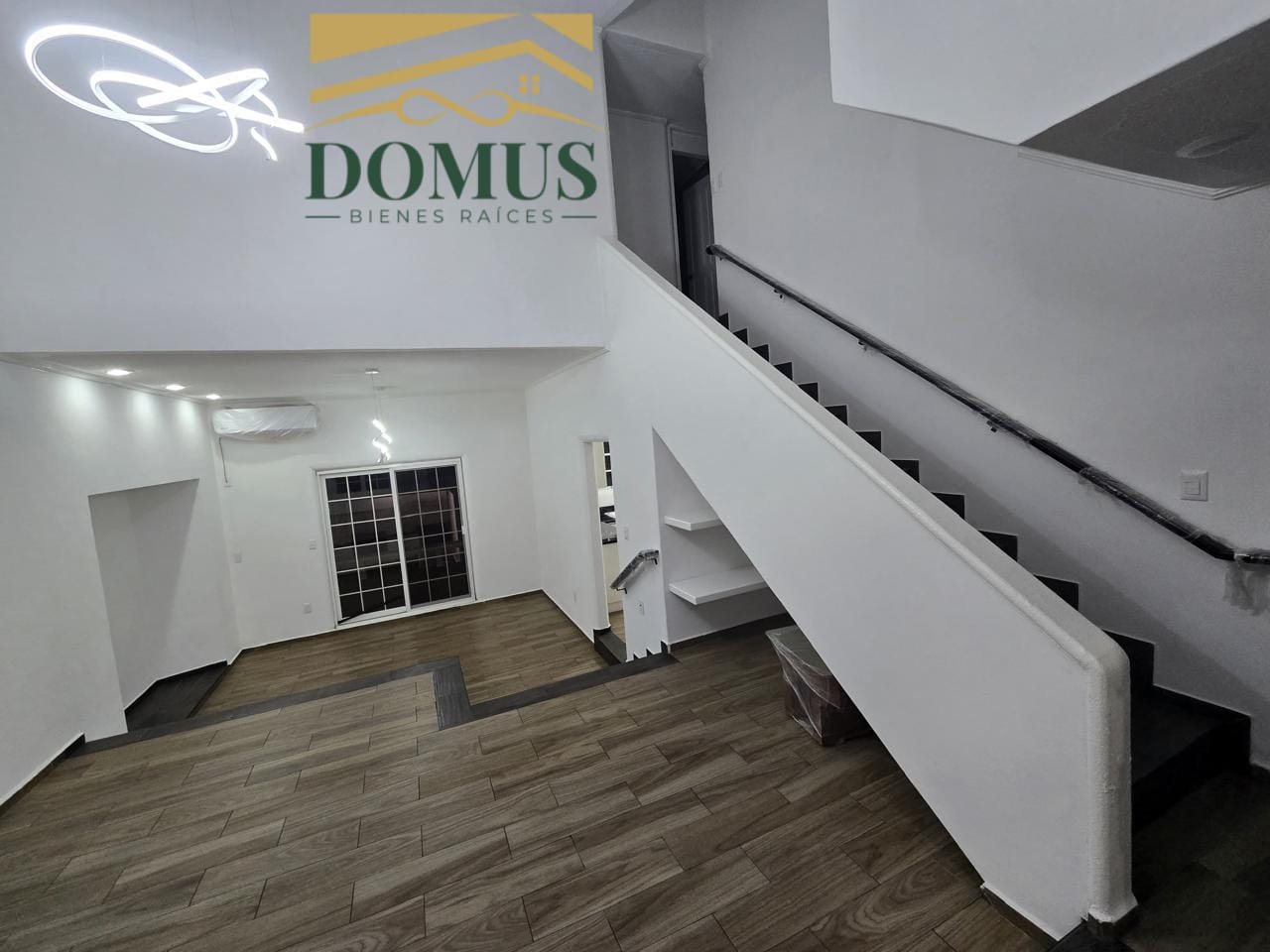 Hermosa Residencia Loma del Gallo