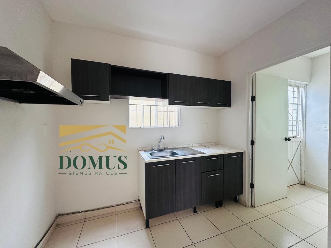 Comoda Casa Colonia Las Americas