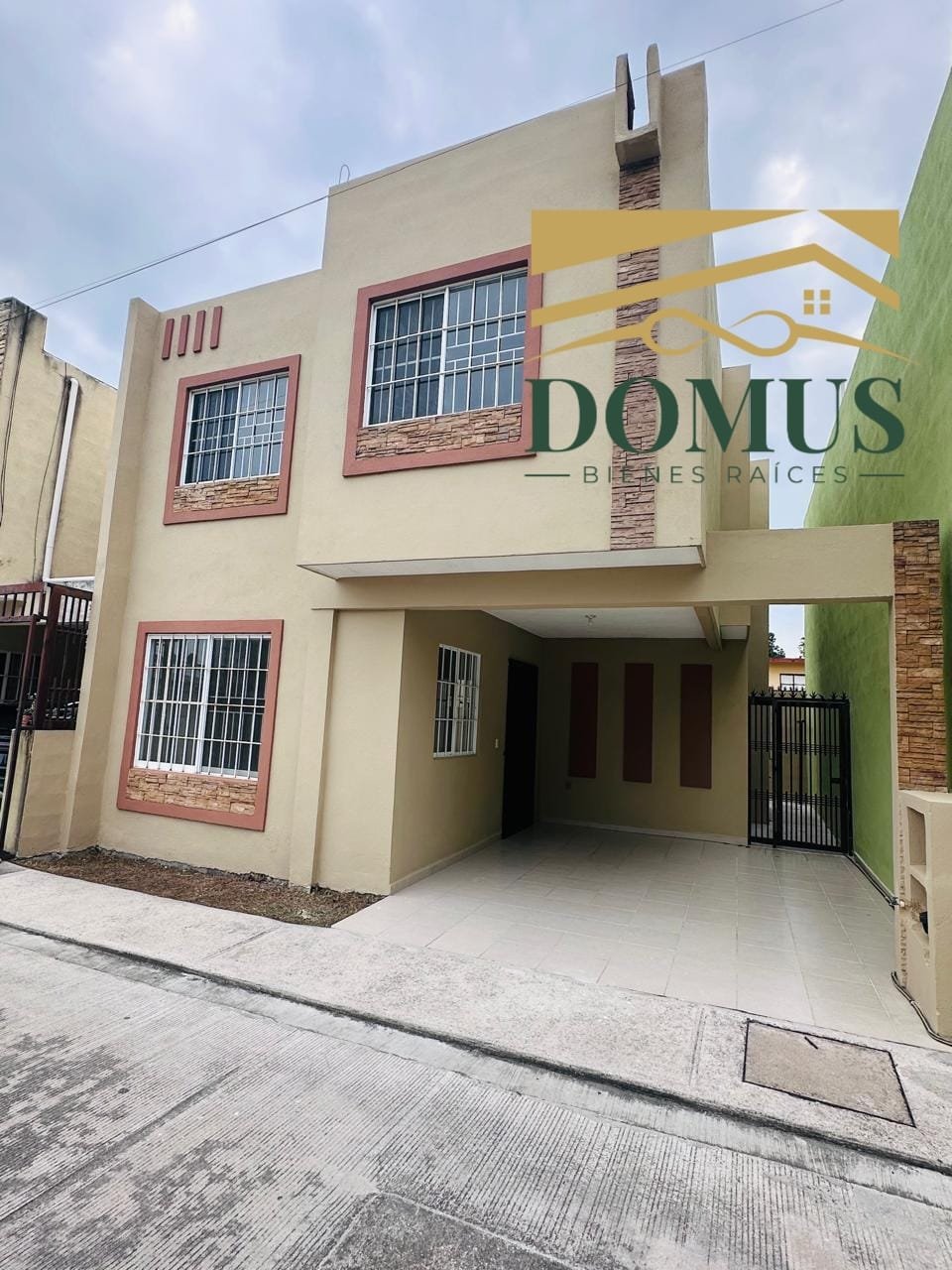 Comoda Casa Colonia Las Americas