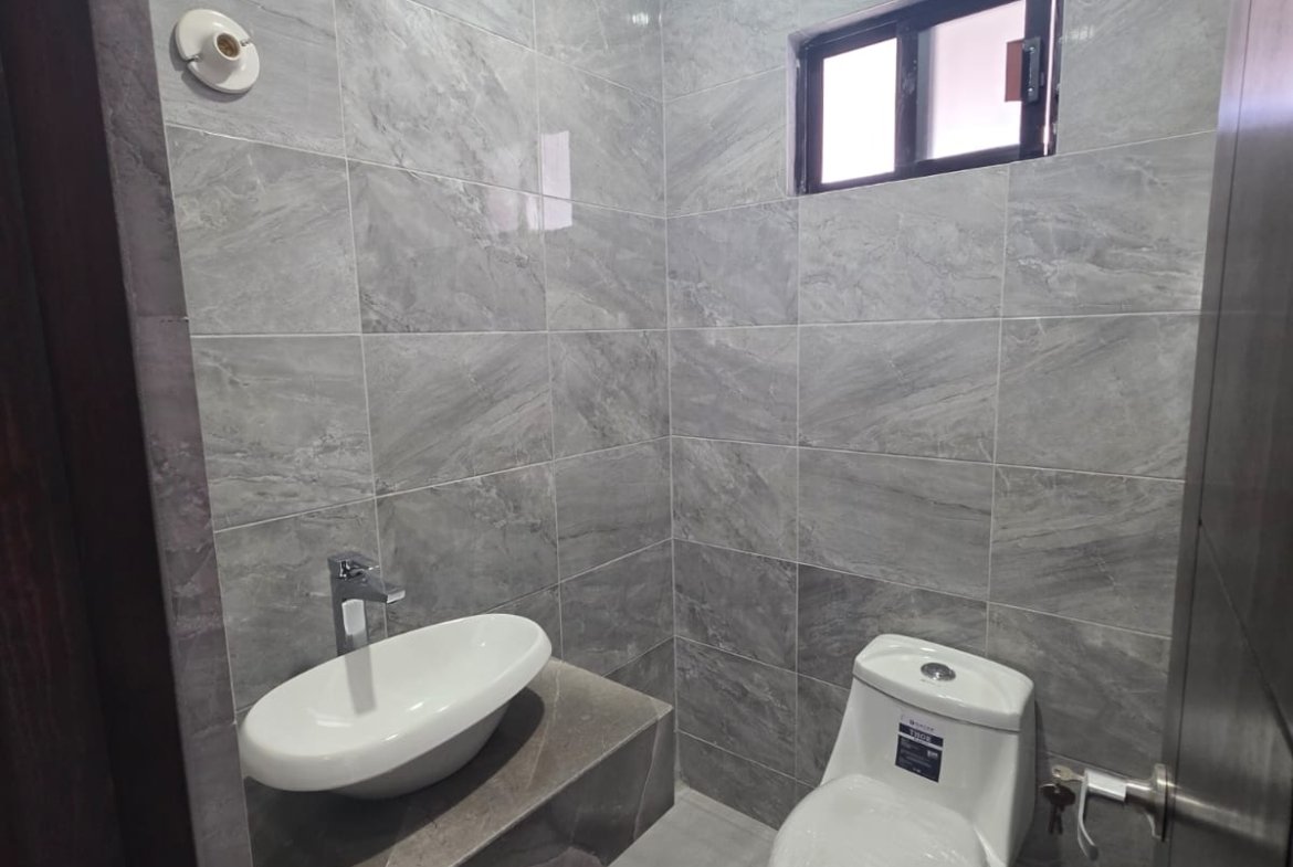 Moderna Casa Colonia Arenal