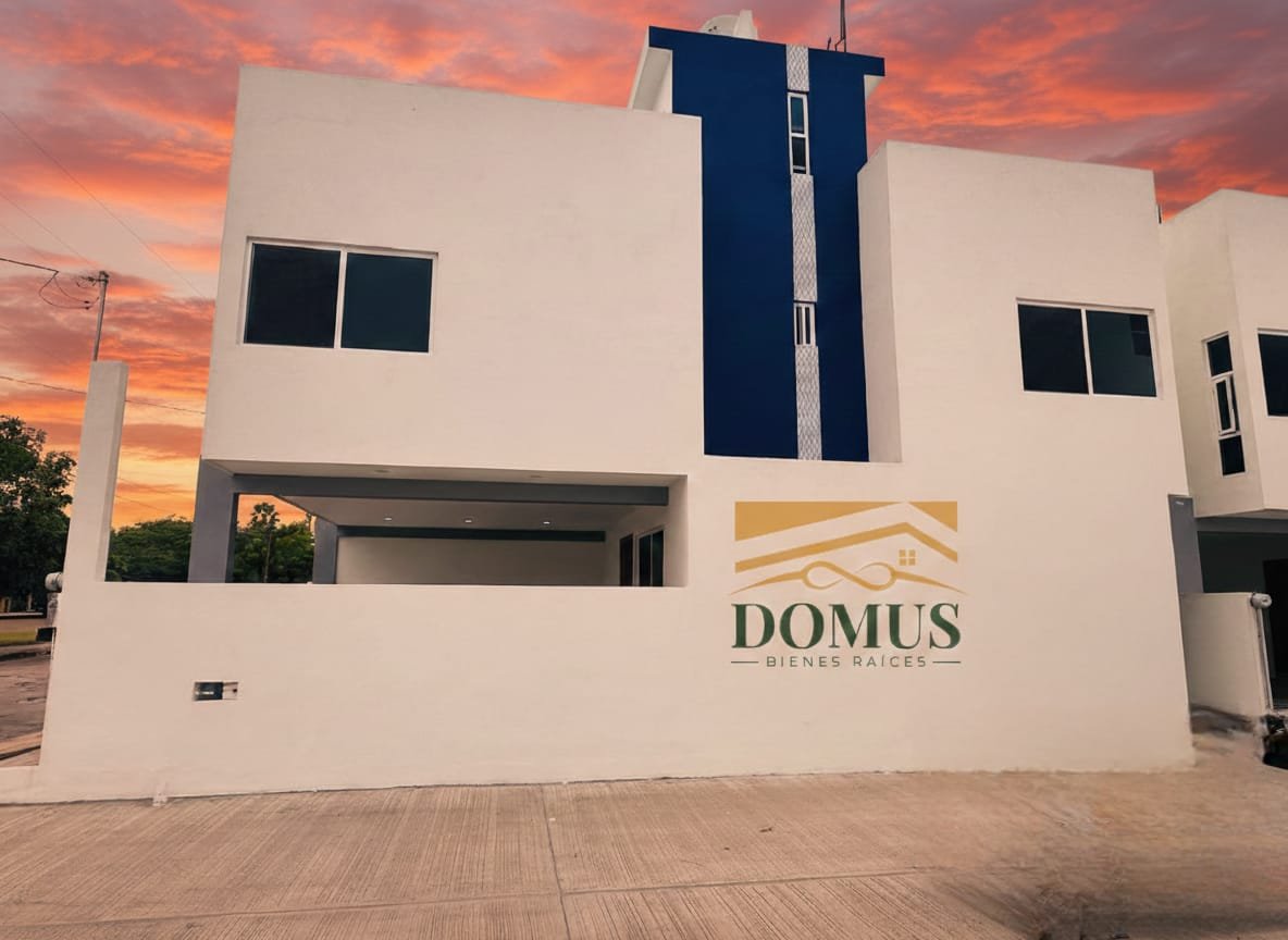 WhatsApp Image 2026-02-12 at 7.37.32 AM (1) Hermosas Casas Colonia Luna Luna