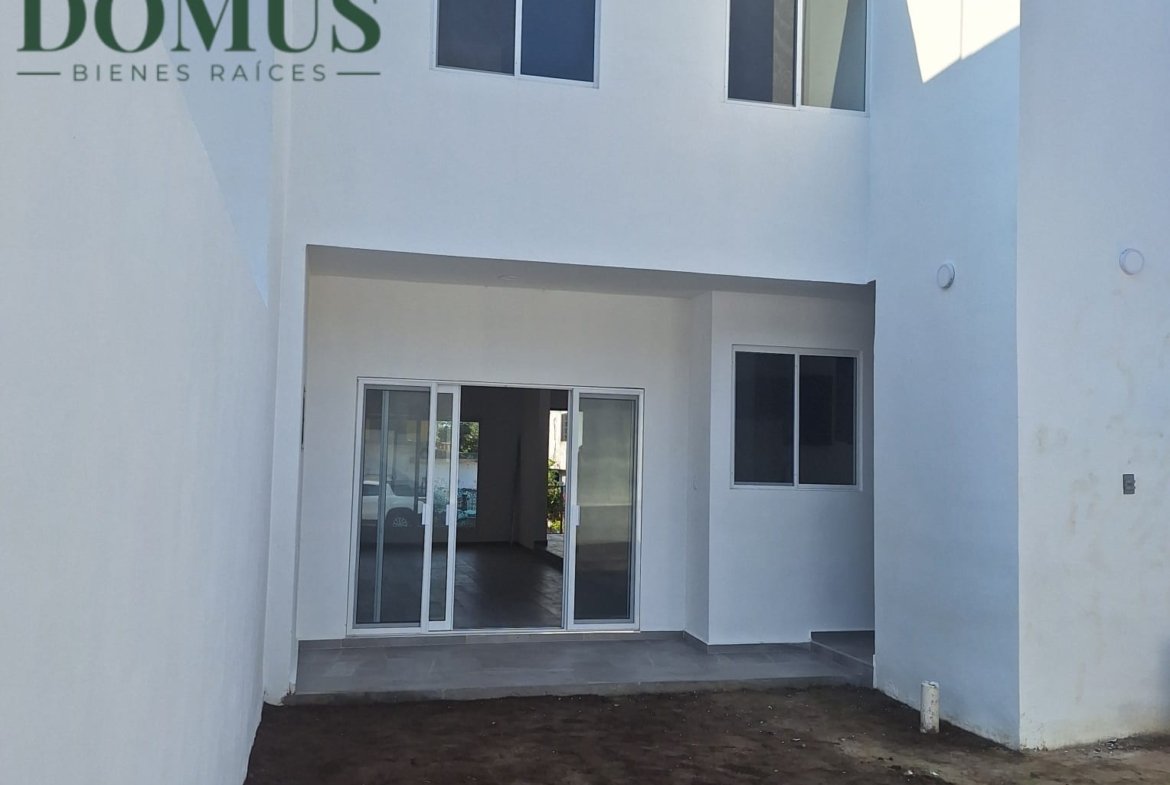 Modernas y Exclusivas Casas Unidad Nacional