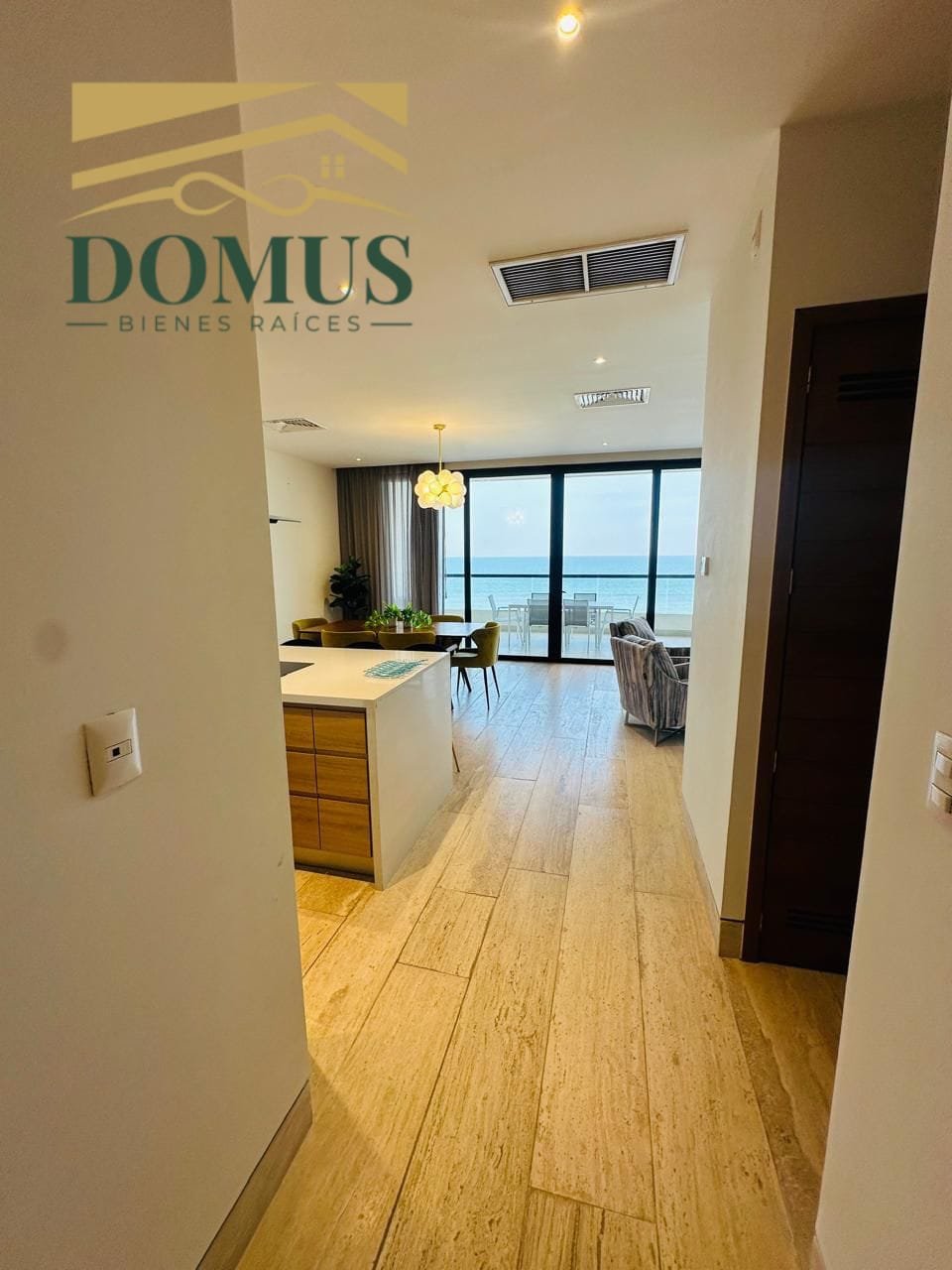EXCLUSIVO DEPARTAMENTO VELAMAR