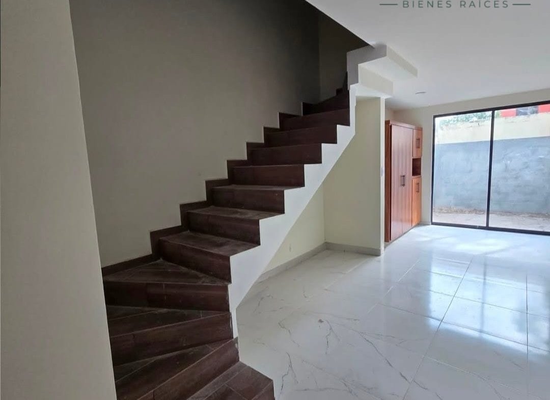 Modernas Casas Del Bosque
