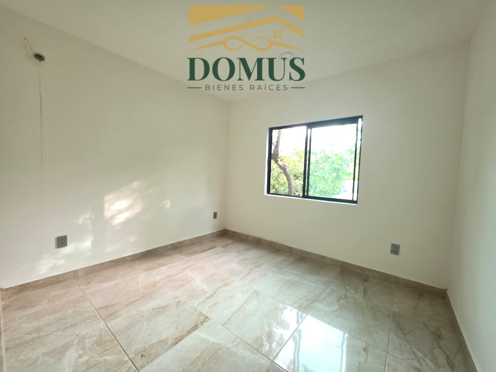 WhatsApp Image 2026-05-26 at 10.23.56 AM (3) Amplia Casa Colonia Enrique Cardenas