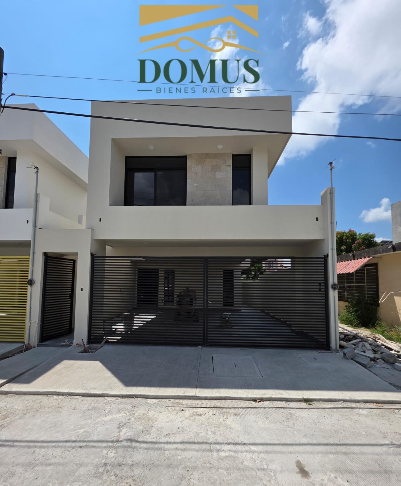 Modernas y Hermosas Casas Los Mangos