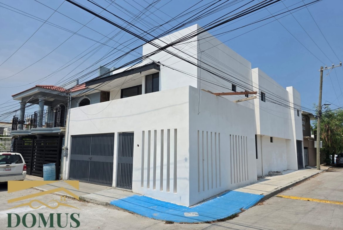 Hermosa Casa Colonia Los Cedros