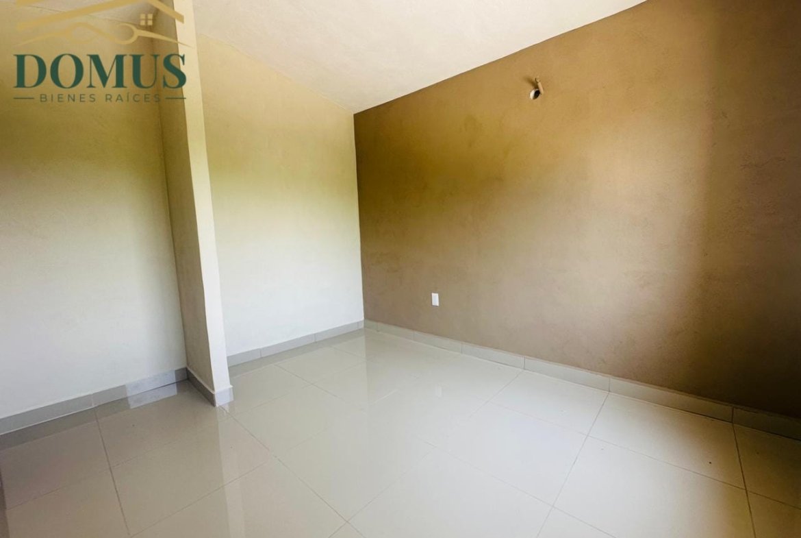 Hermosas Casas Colonia Los Fresnos