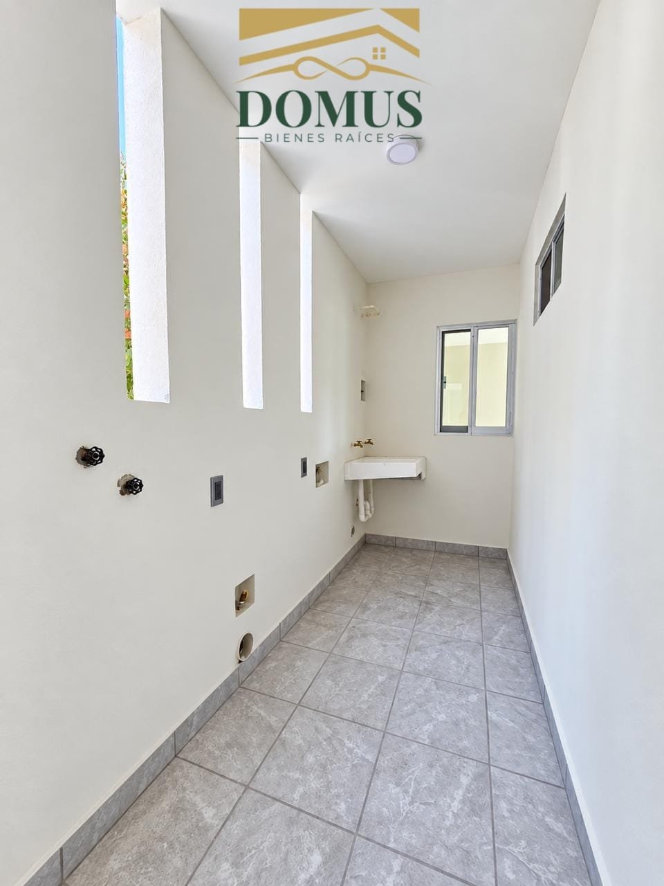 WhatsApp Image 2026-10-04 at 7.10.55 PM Hermosos Departamentos Heriberto Kehoe