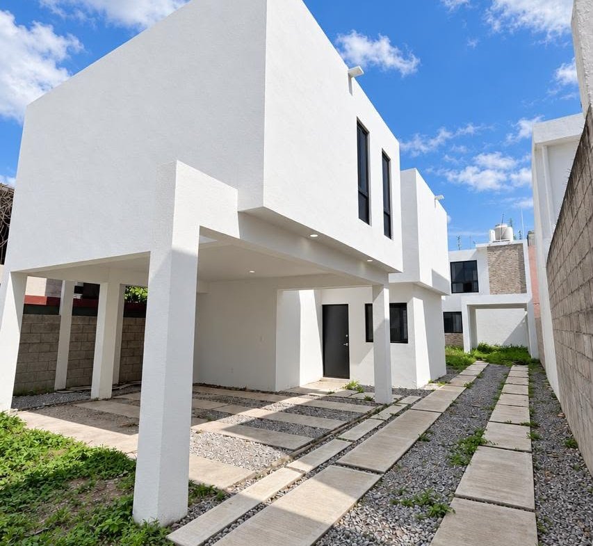 Modernas Casas Magdaleno Aguilar