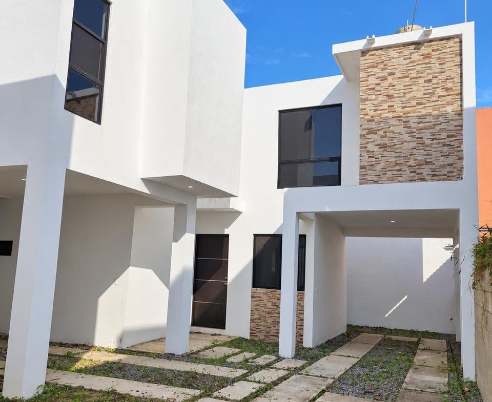 Modernas Casas Magdaleno Aguilar