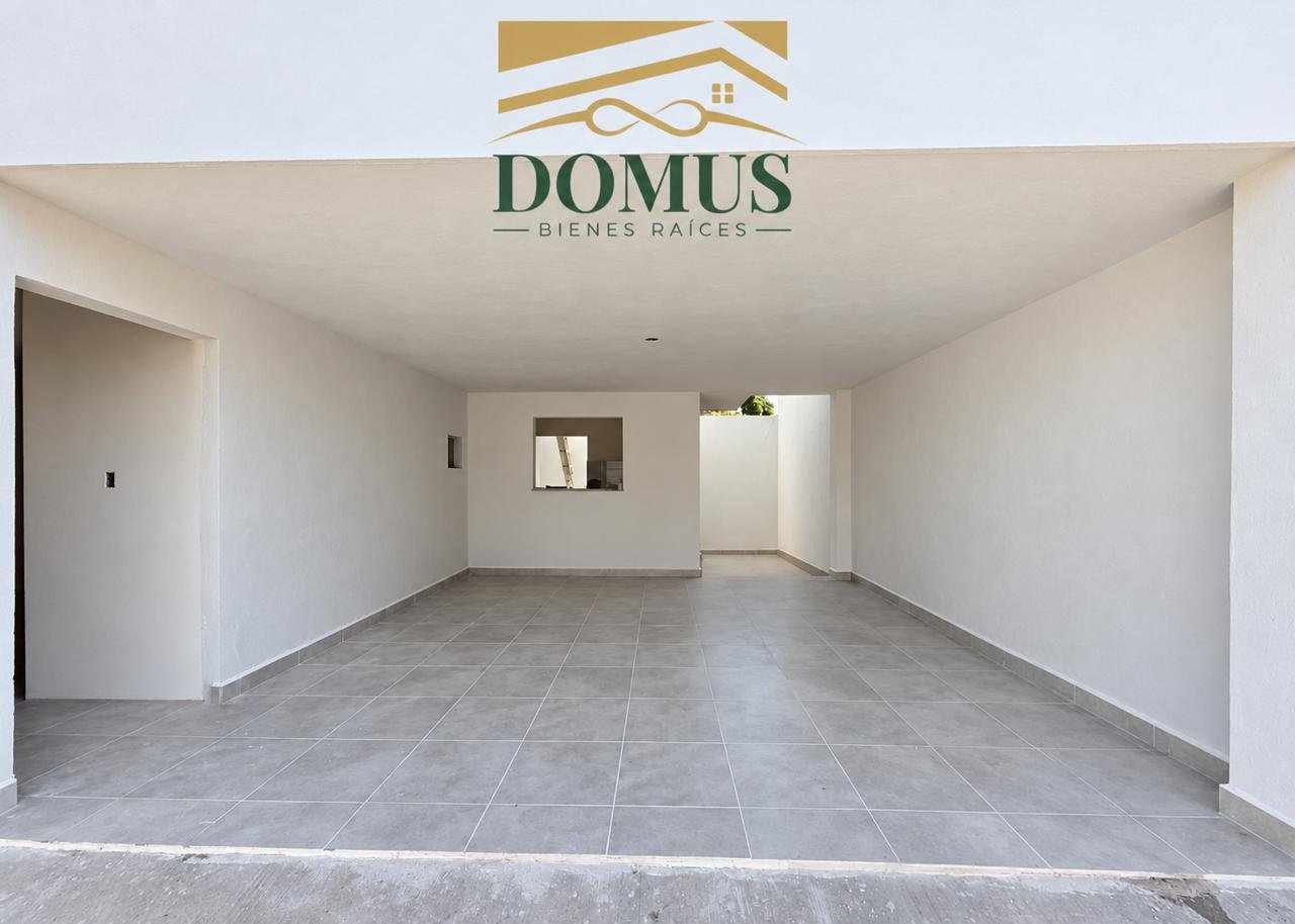 WhatsApp Image 2026-10-04 at 8.18.39 PM (3) Moderna Casa Colonia Latinoamericana
