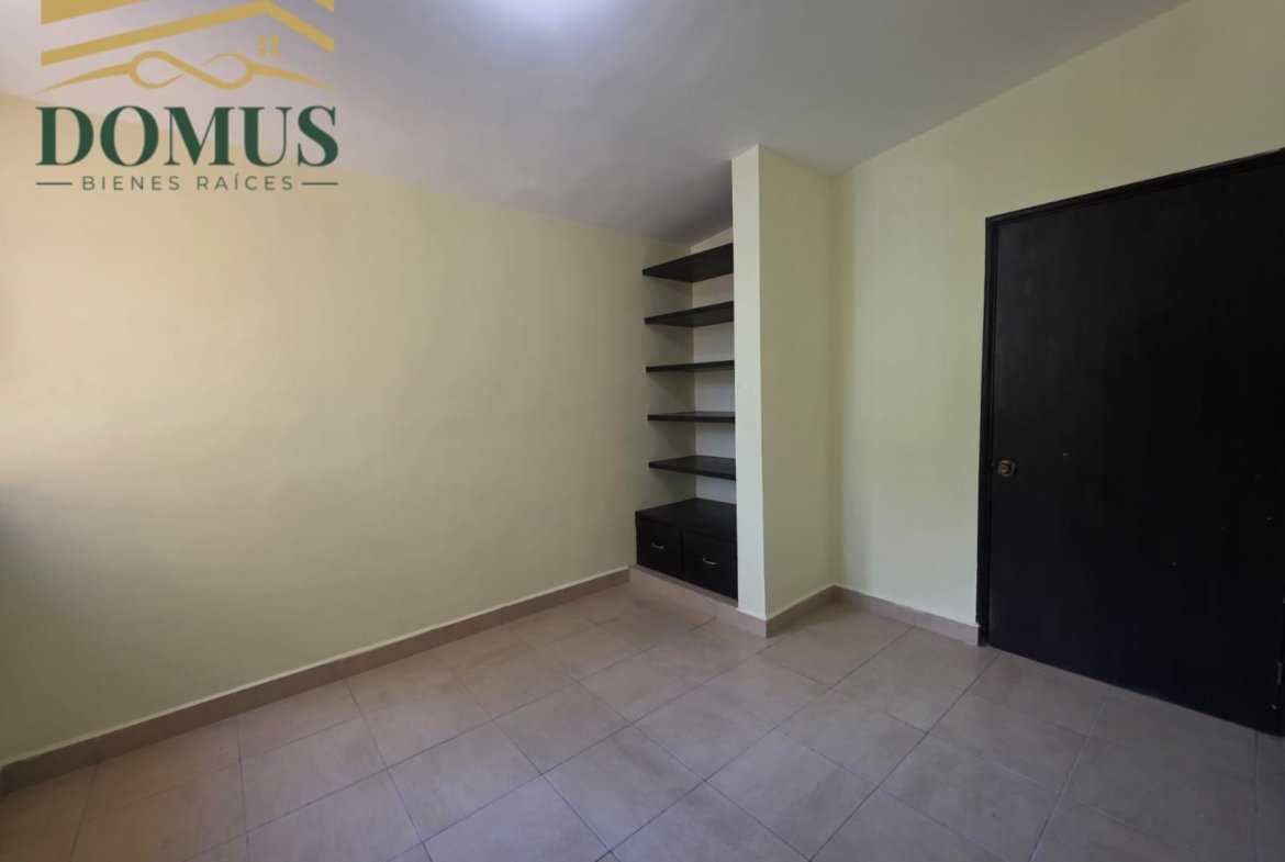 Amplia Casa con Patio Colonia Lazaro Cardenas