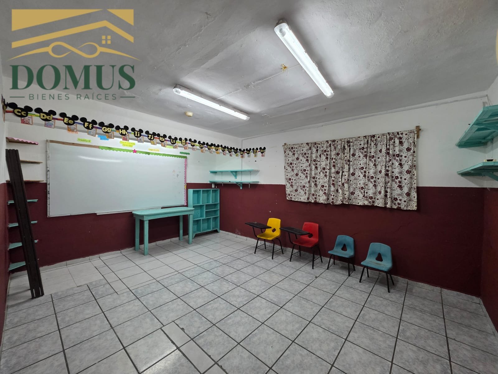 WhatsApp Image 2026-07-04 at 10.22.33 AM Escuela en Renta/Venta Colonia Las Violetas