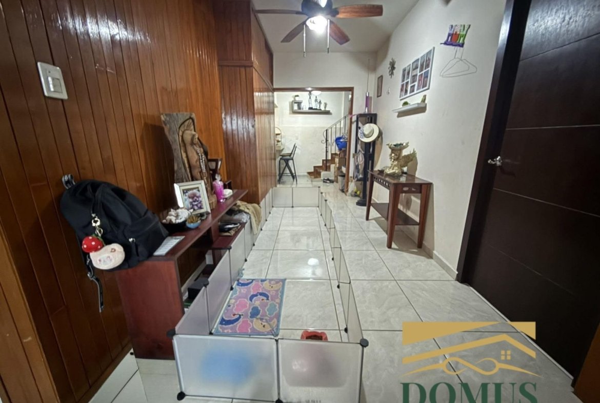 Hermosa Casa Colonia 2 de Junio