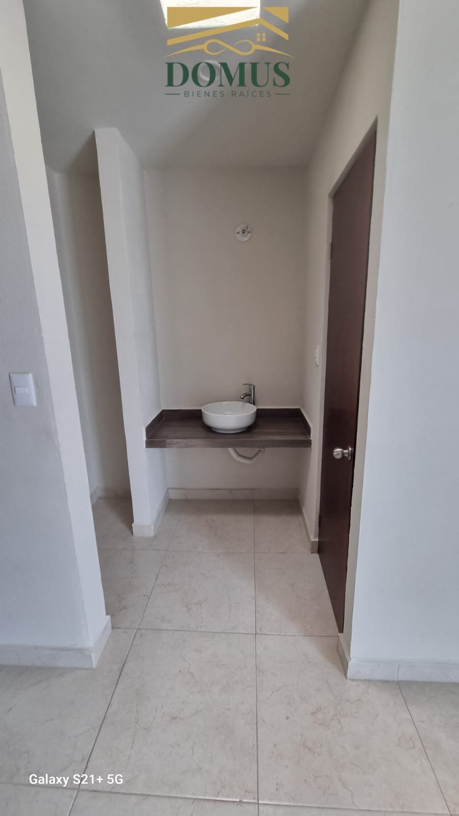 WhatsApp Image 2026-08-15 at 4.32.13 PM Confortable Casa en Venta Colonia Hipodromo