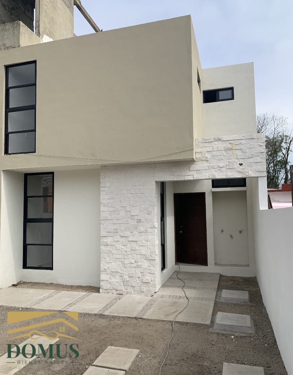 WhatsApp Image 2026-08-15 at 4.32.14 PM (3) Confortable Casa en Venta Colonia Hipodromo