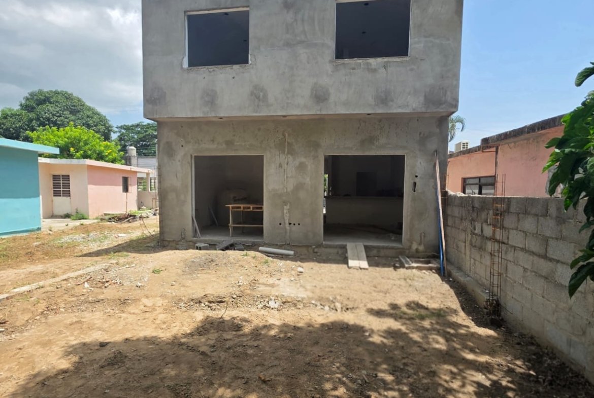 Hermosa Casa en Venta Colonia Arenal