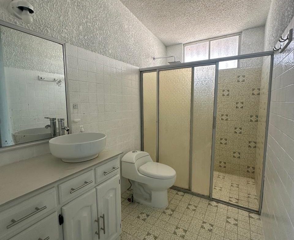 Hermosa Casa en Venta Colonia Ampliación Unidad Nacional