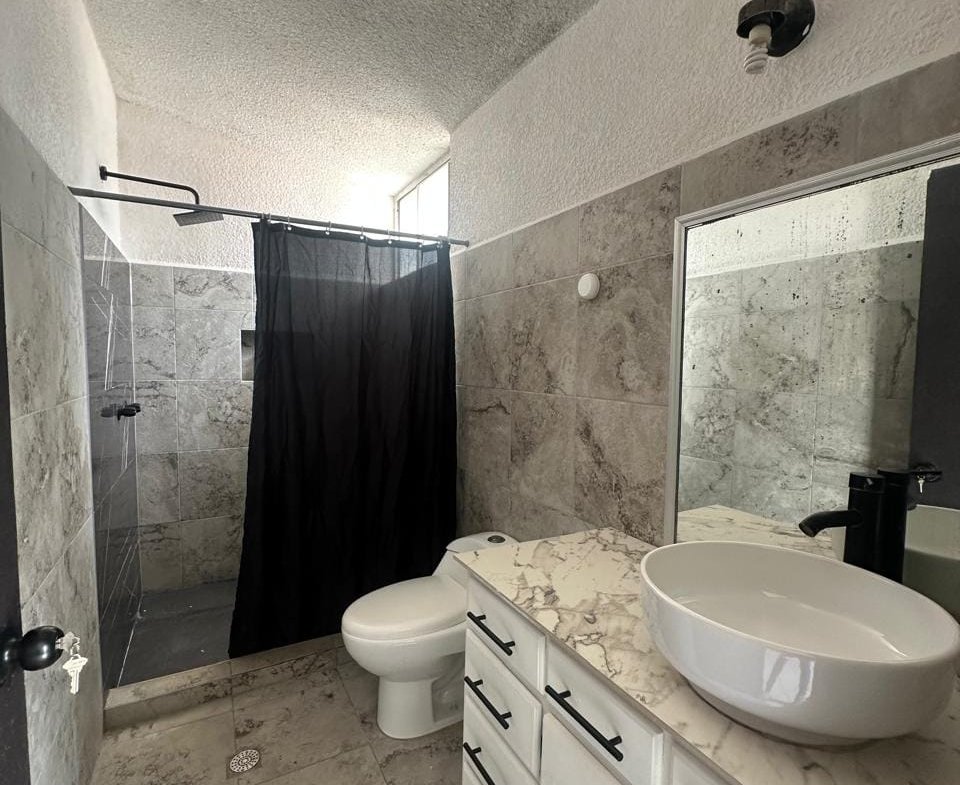 Hermosa Casa en Venta Colonia Ampliación Unidad Nacional