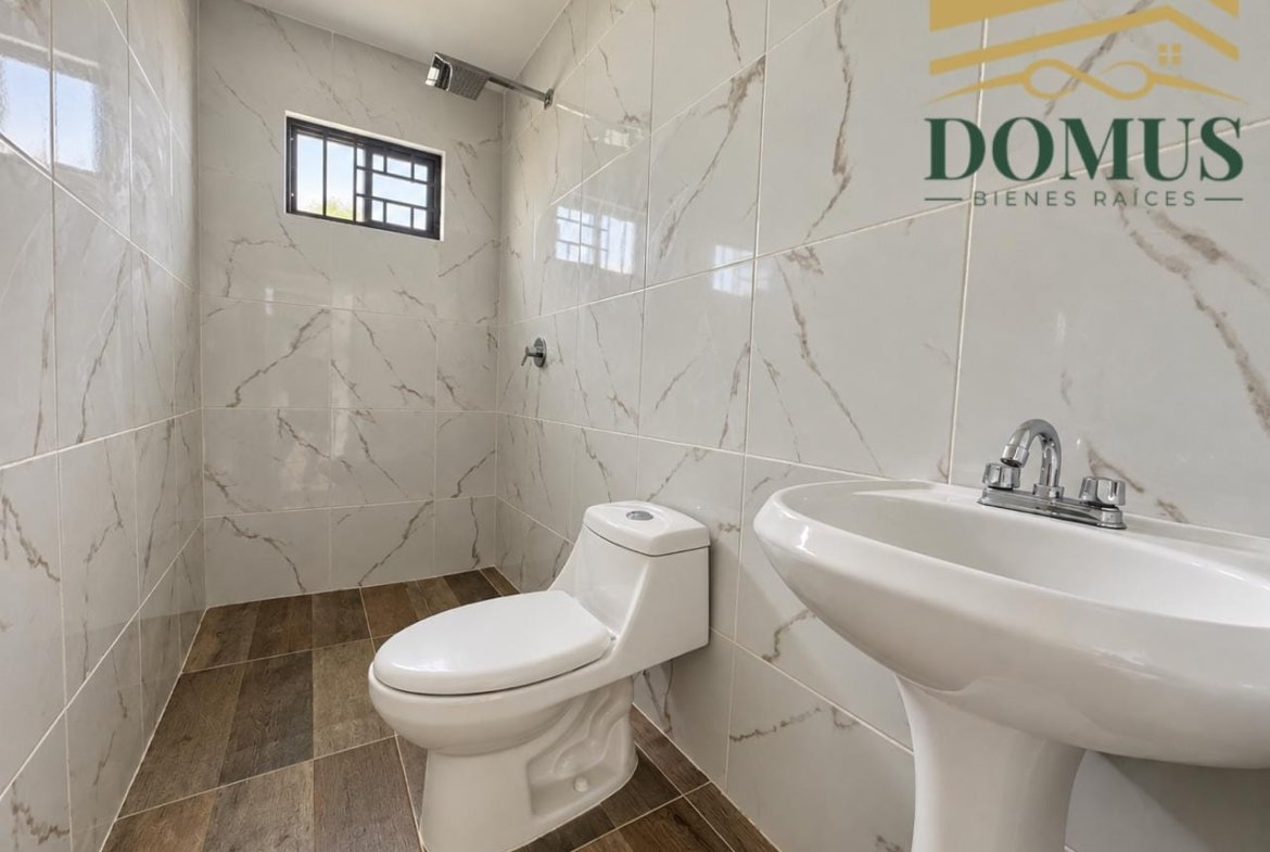 Hermosa Casa en Venta Colonia Manuel R Diaz