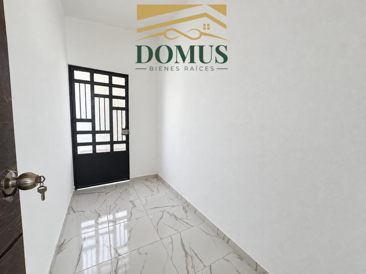 Hermosa Casa en Venta Colonia Manuel R Diaz