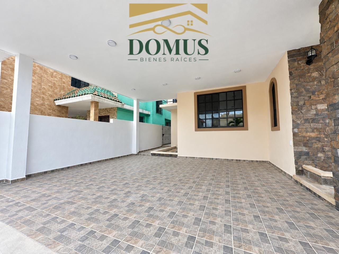 Hermosa Casa en Venta Colonia Manuel R Diaz