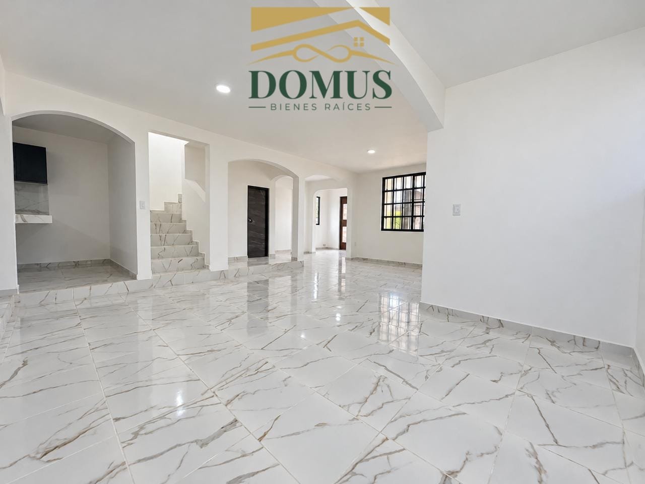 Hermosa Casa en Venta Colonia Manuel R Diaz