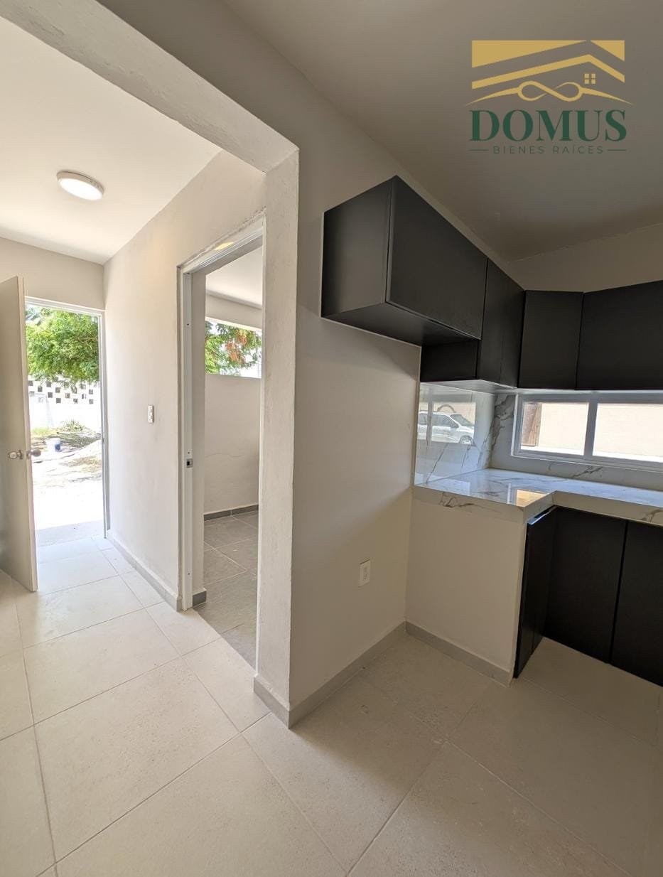 Hermosa Casa Remodelada Heriberto Kehoe