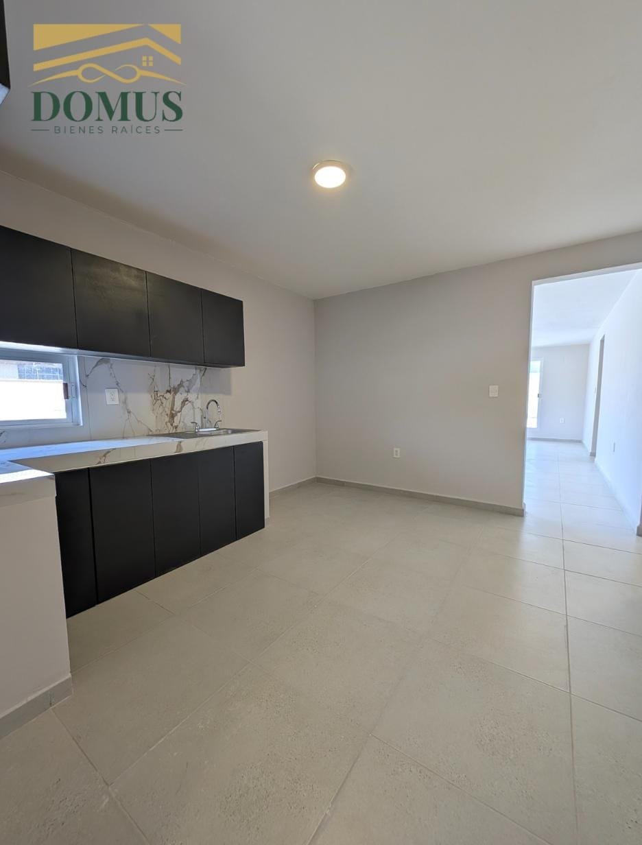 Hermosa Casa Remodelada Heriberto Kehoe