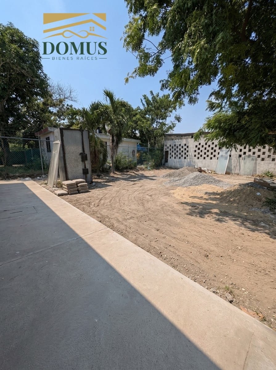 Hermosa Casa Remodelada Heriberto Kehoe