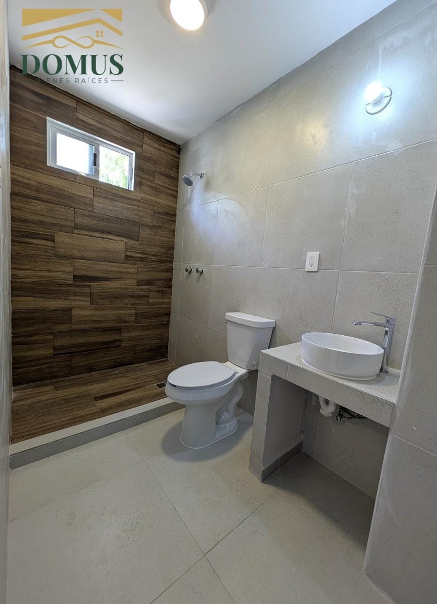 Hermosa Casa Remodelada Heriberto Kehoe