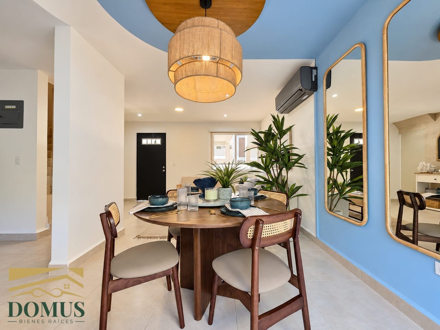 Residencial Punta Laguna