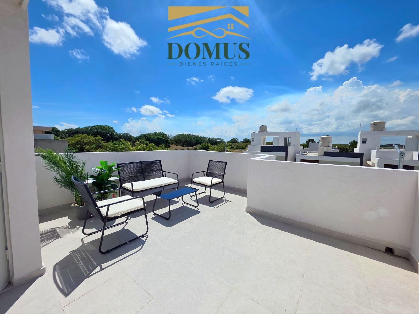 Residencial Punta Laguna